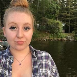 Meet your Posher, Jenna